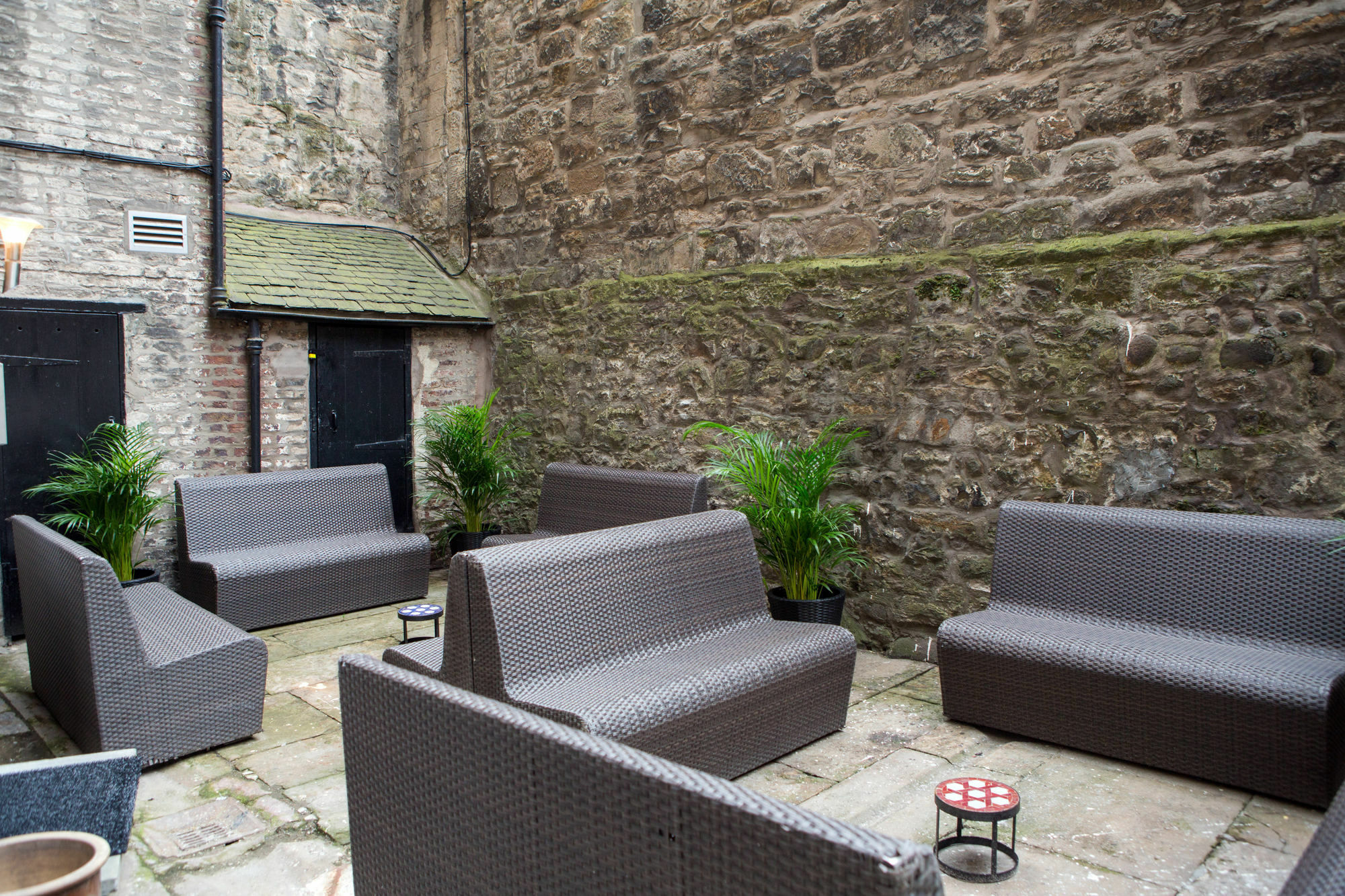 Edinburgh Castle Apartments Exterior foto